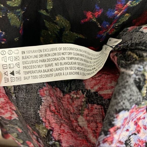 Forever 21 medium dress - Picture 5 of 5